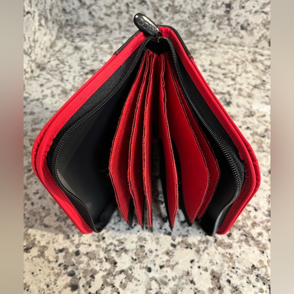 Dodge Viper CD holder - Picture 4 of 7